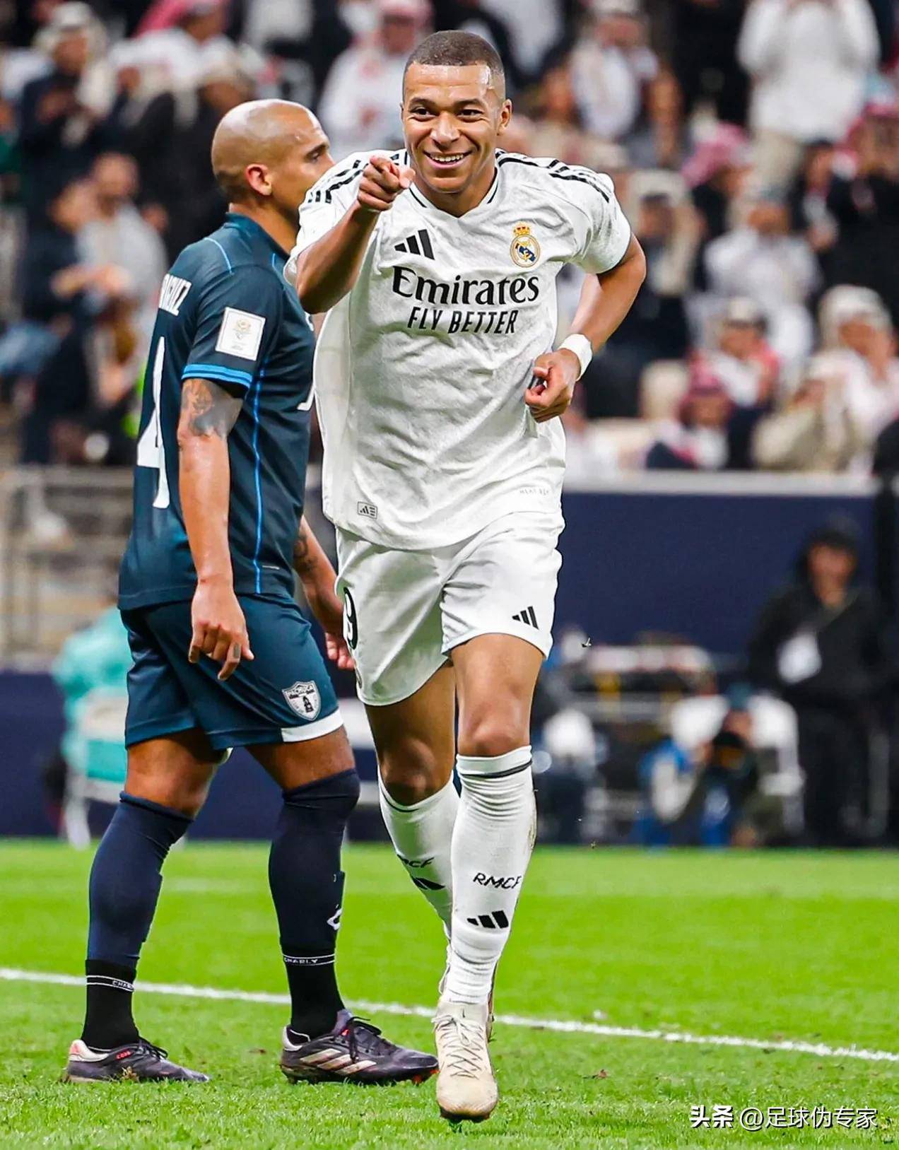 R.I.P.，前意国门、米兰双雄旧将洛伦佐-布冯去世，享年95岁