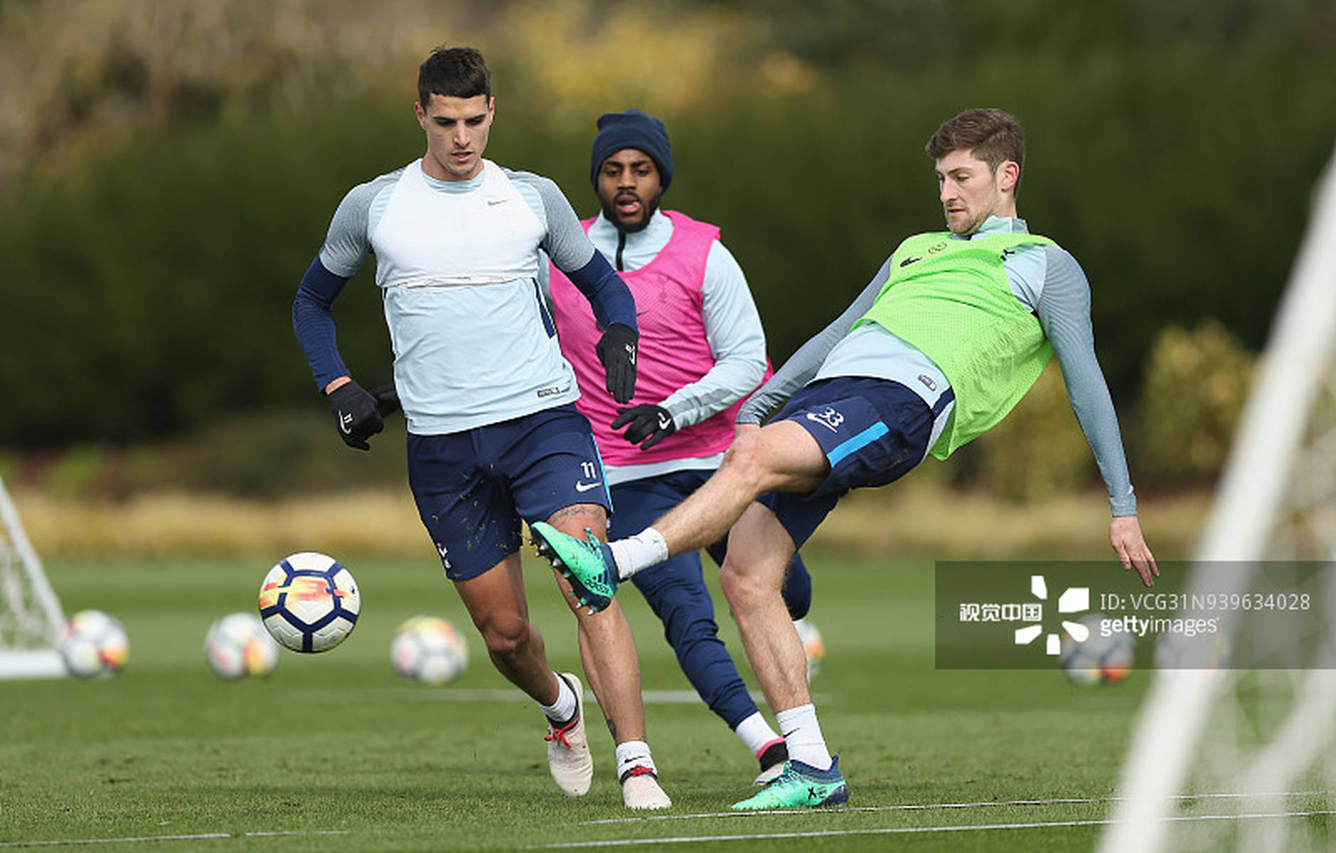 替补球员爆发助球队锁胜