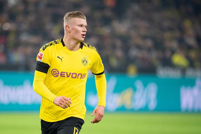 TA：利物浦签不下伊萨克也不会盲目买人；斯洛特想补充中后卫