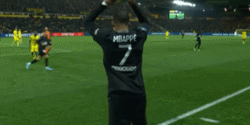 豪门球队赞助商费用曝光！AC米兰2.5亿元 不如曼城和曼联的一半